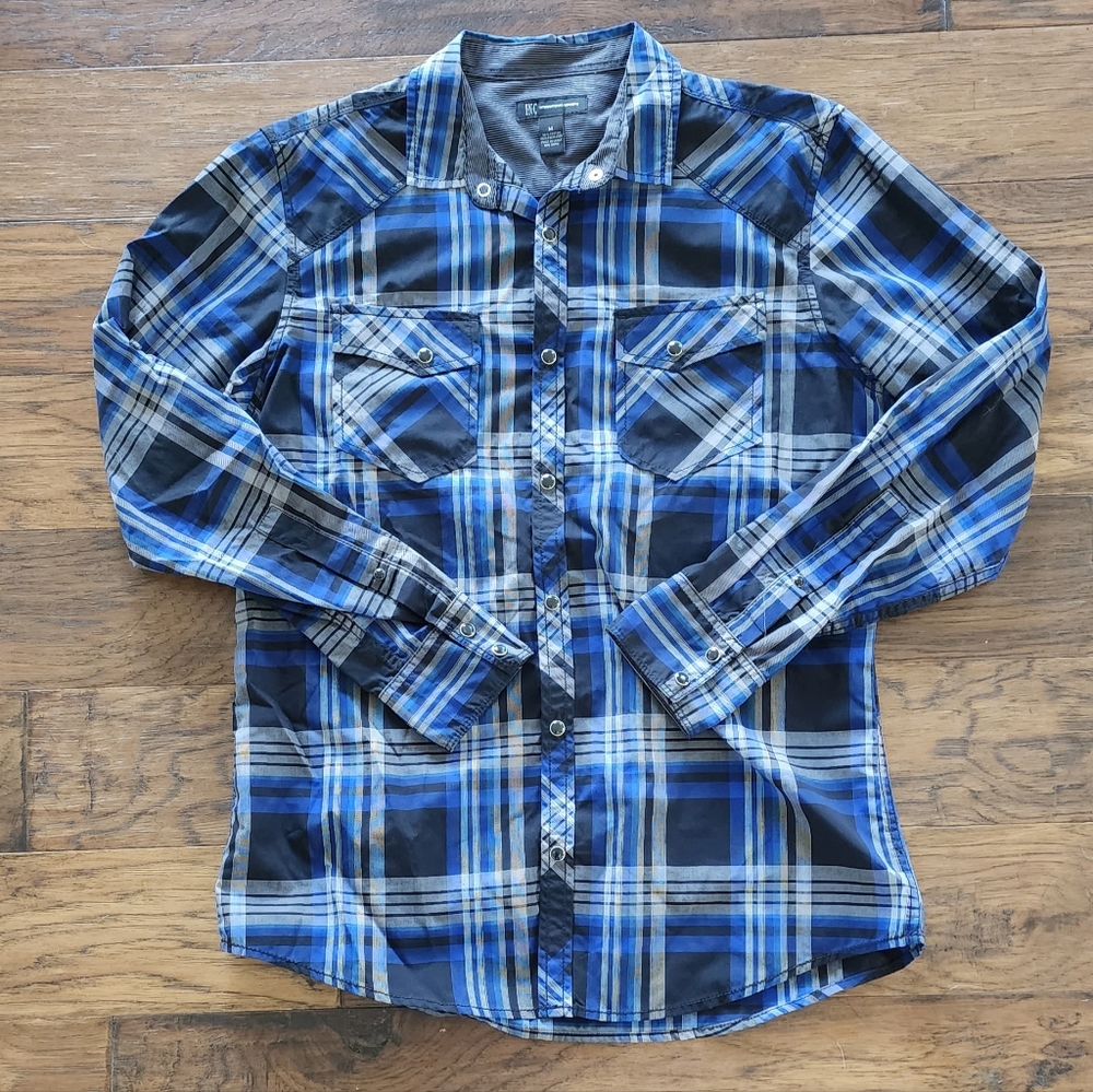 International Concepts Button Up Flannel